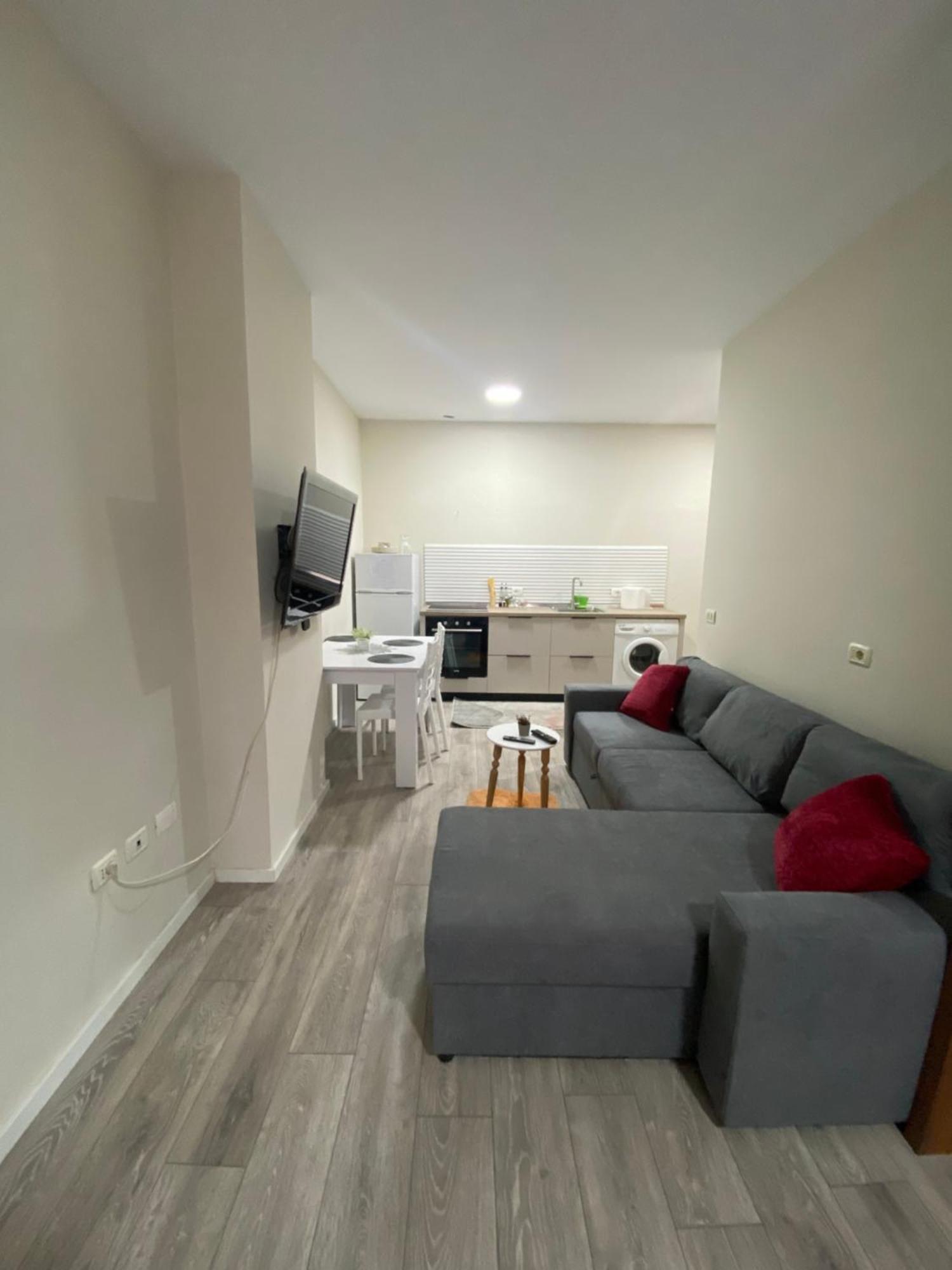 Chlo Apartment 5 Tirane 외부 사진